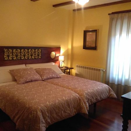 פראביה Hotel Rural El Candano מראה חיצוני תמונה