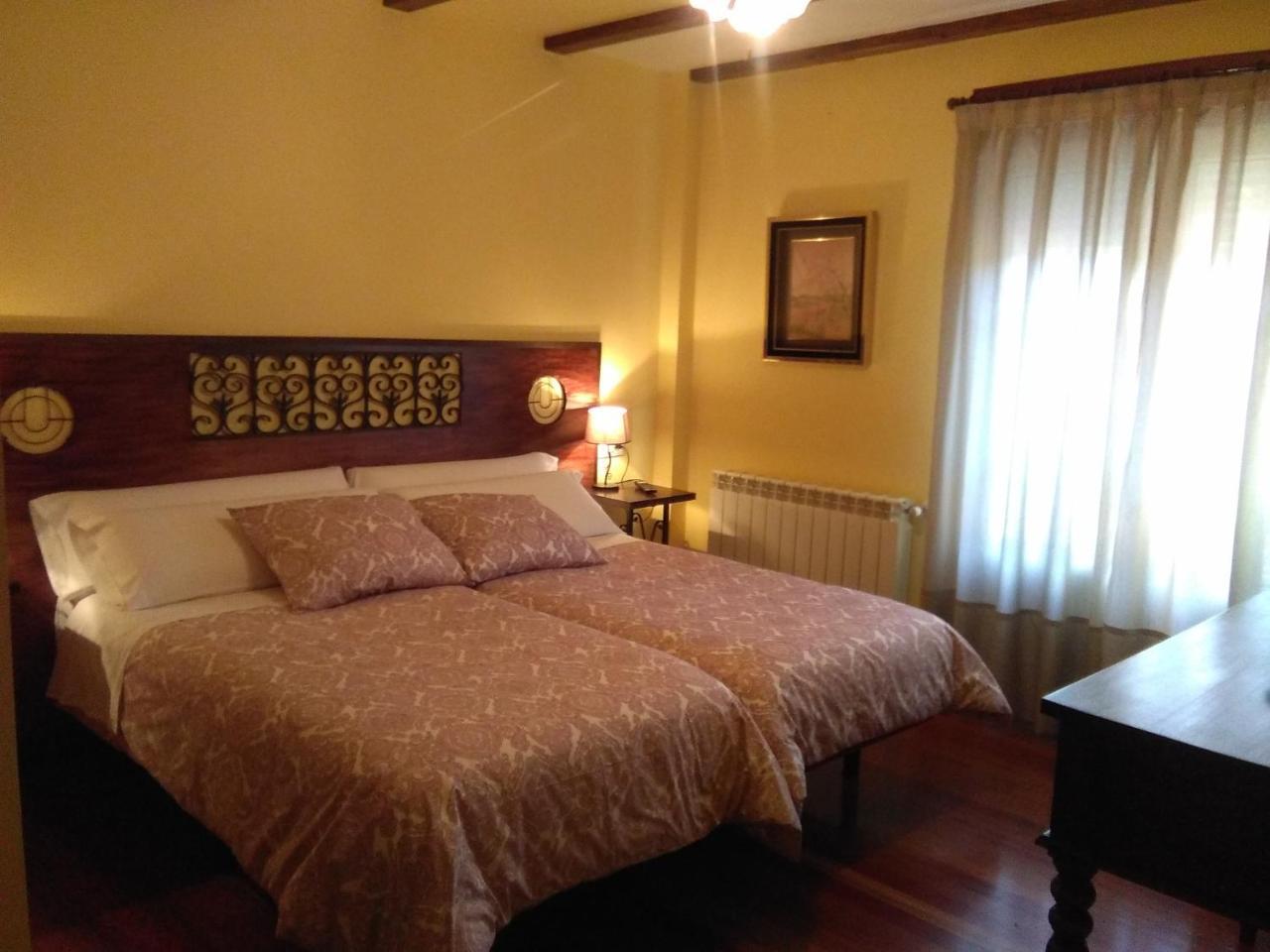 פראביה Hotel Rural El Candano מראה חיצוני תמונה